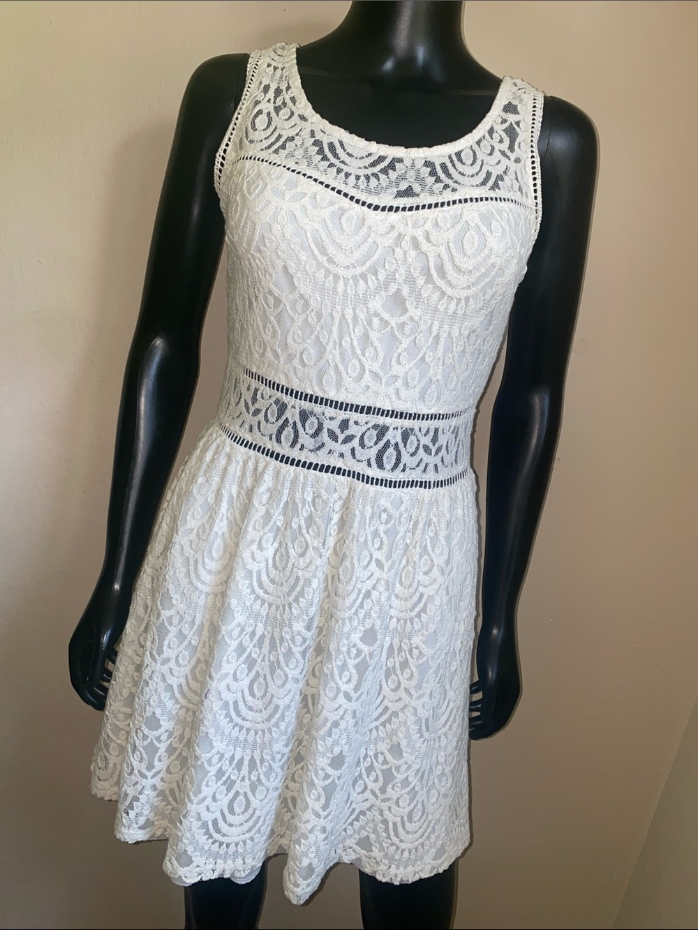 Three Hearts Ivory Lace Sleeveless Mini Dress